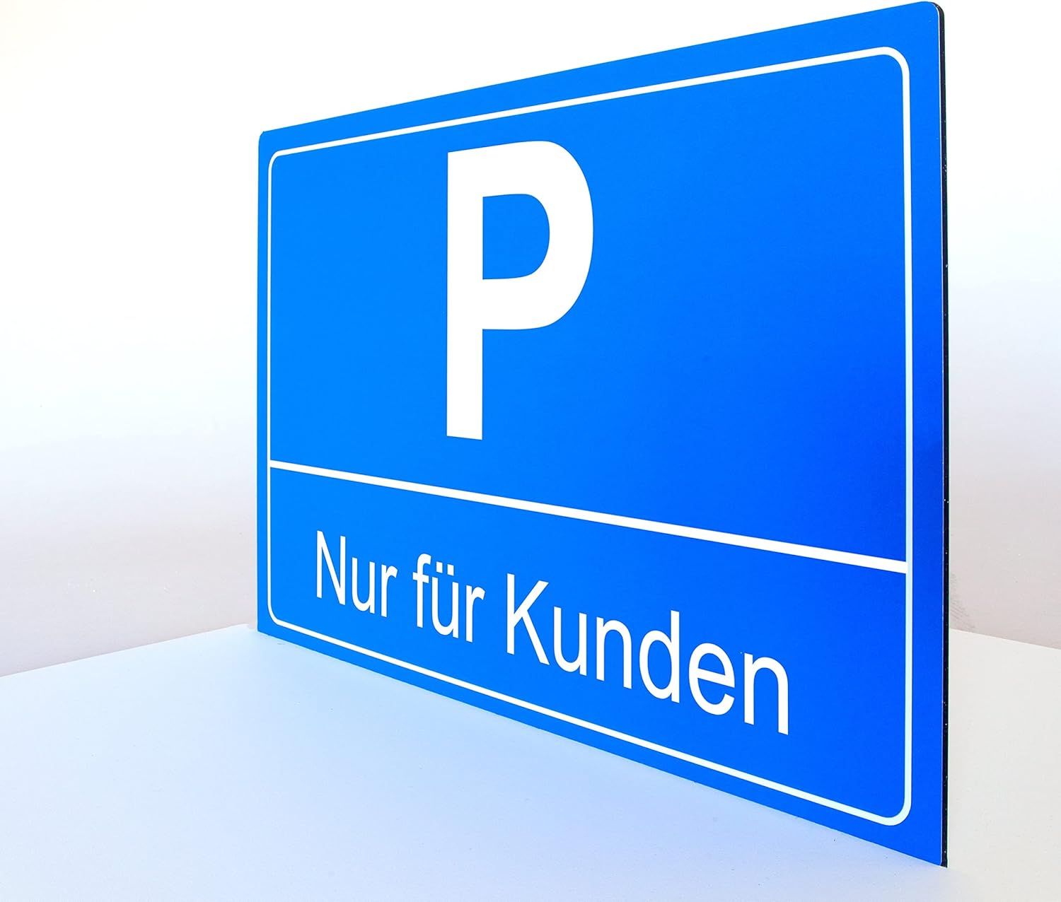 Parkplatzschild „Nur für Kunden“